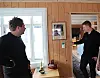 - Ting kan selvsagt skje, men da trenger ikke lekkasjen stå og sprute i to uker. Så fort alarmen går, kan boligeieren kontakte den lokale rørleggeren som kan rykke ut og ta en kikk, sier Robin Thomsen. - Med vår smarthusstyring, får sluttbrukeren økt komfort og har full kontrollen over anlegget uansett hvor man befinner deg.