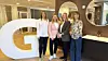 Teamet i markedsavdelingen til Geberit samlet den siste dagen Wenche Sydhagen var på jobb og pensjonisttilværelsen venter. Fra venstre, Katharina Sølvberg, head of marketing, Solveig Tennes, marketing specialist, Hanne Skjermstad, digital content owner, og Wenche Sydhagen.( Ida Marie Einarsen som tar over etter Wenche var ikke tilstede)