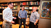På bildet ser vi fra venstre, Christian Hope, Energy Control, arbeidsleder Henrik Kirkeby Wara, og innkjøpsansvarlig, Steinar Byberg Hansen i Enebakk kommune.