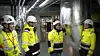 Her ser vi, Knut Olav Kjærvik, prosjekteringsleder kontor og teknikk i GK, Johan Christian Rømcke, teamleder laboratorier i Norconsult, Annika Tullander, prosjekteringsleder laboratorium i GK, og Katrine Merkesdal Hall, teamleder prosjekterende for kontor og teknikk i Norconsult i et av de tekniske rommene på Livsvitenskapsbygget.