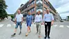 – Perfekt med kontorer og møterom flere steder, sier Roar Syvertsen i Resideo (til venstre). Her sammen med Trine Maren Skott-Myhre (Kontorhuset), Tom Fjordvang og Kolbjørn Stuvebakken (Kontorhuset).
